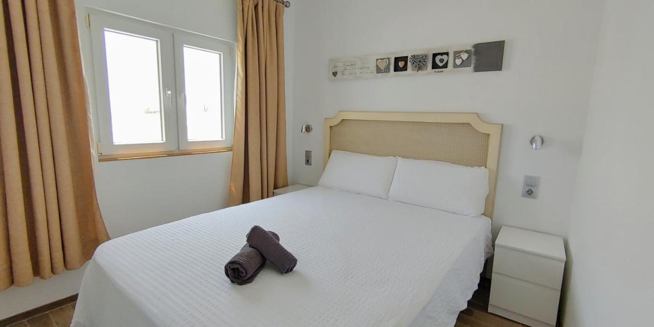 Casa Vistas A Trafalgar Solo Familias O Parejas - Parking Privado Opcional - Conil De La Frontera Extérieur photo